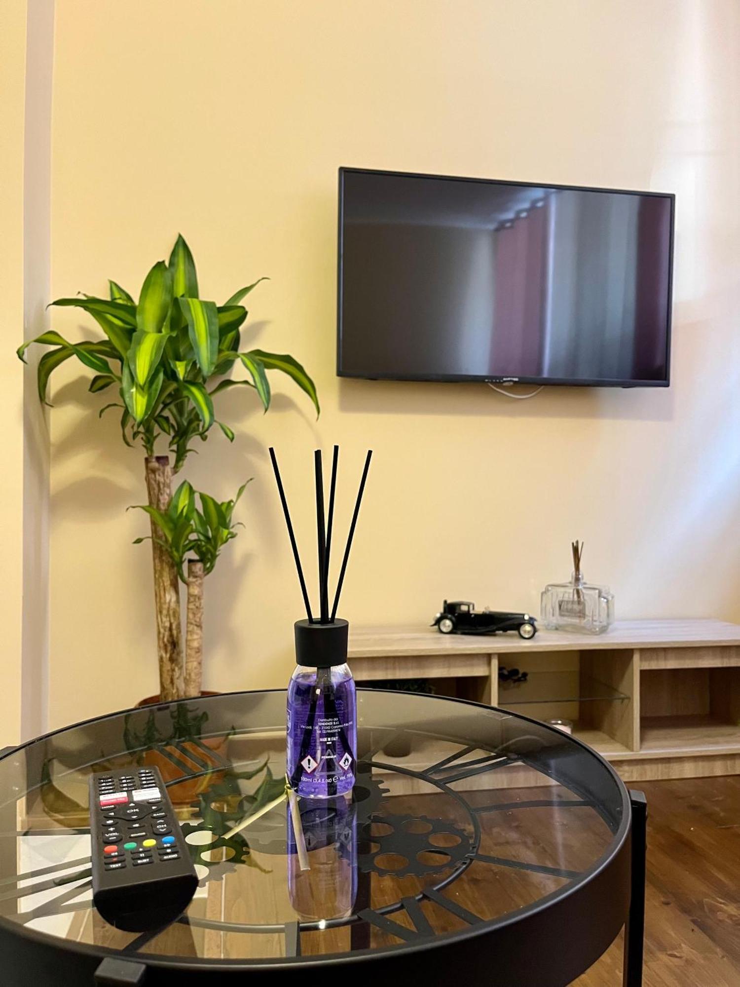Dimora Chic - A 5 Fermate Dal Duomo Villa Milano Dış mekan fotoğraf